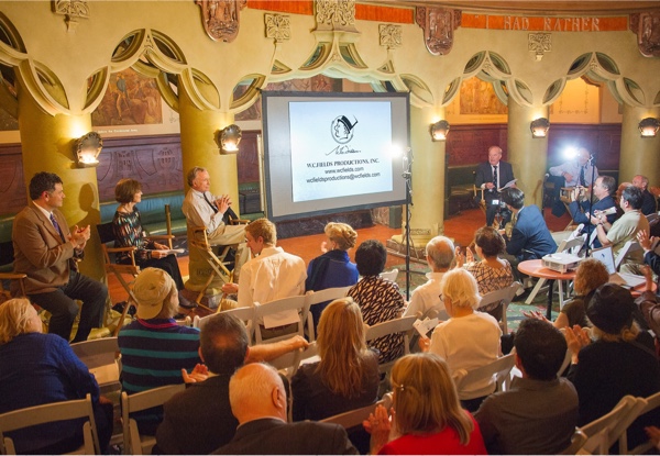 Audience as seen from side.